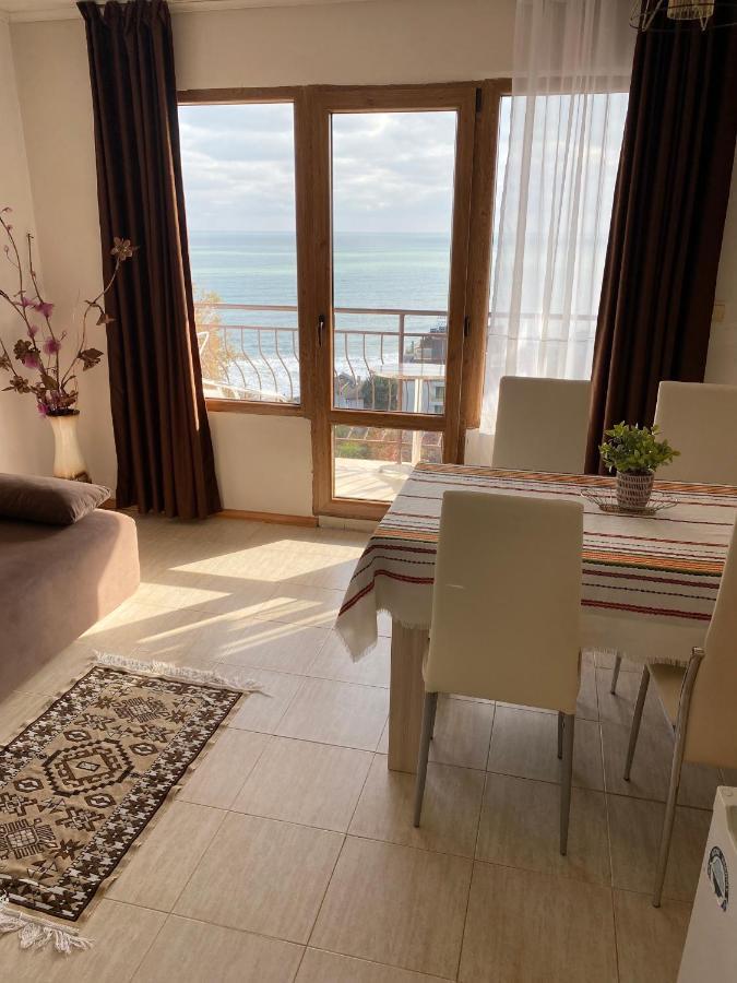 Apartments Rai-Only Adults غولدن ساندز المظهر الخارجي الصورة